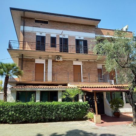 B&B La Vela Villa Rosa Di Martinsicuro Bagian luar foto