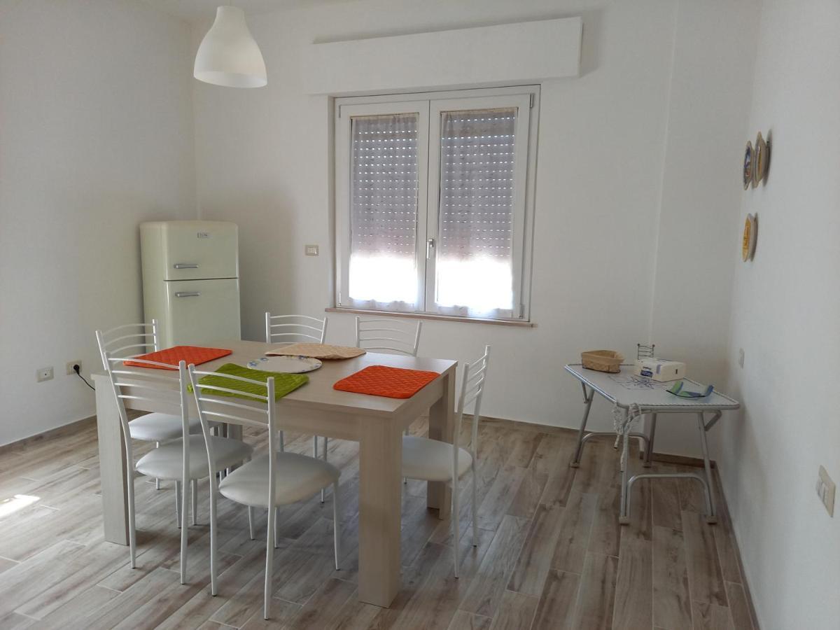 B&B La Vela Villa Rosa Di Martinsicuro Bagian luar foto