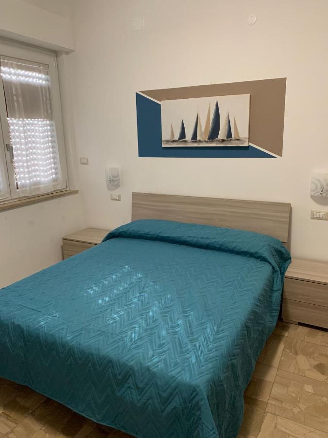 B&B La Vela Villa Rosa Di Martinsicuro Bagian luar foto